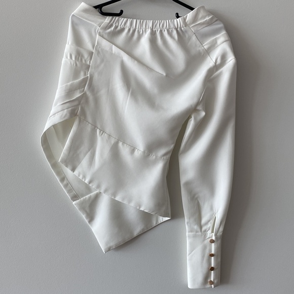 💖 CAZNC THE LABEL - White One Shoulder Top💖 - Picture 5 of 16